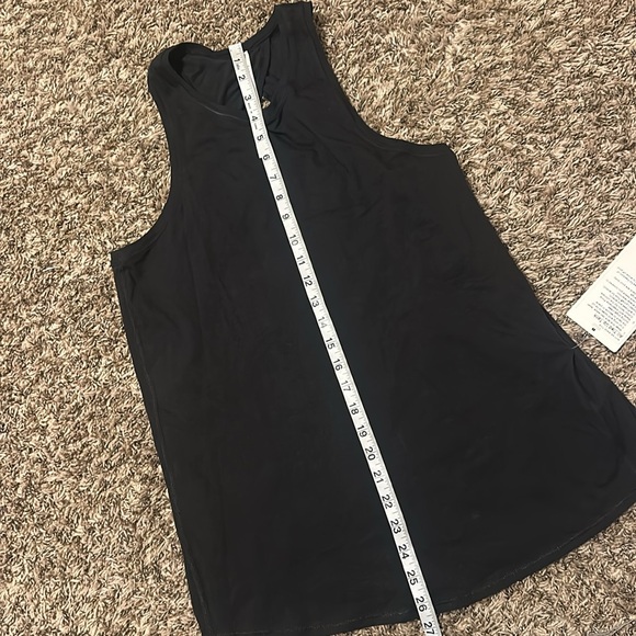 NWT Lululemon All Tied Up Tank Top Black Size 6 - Picture 3 of 7